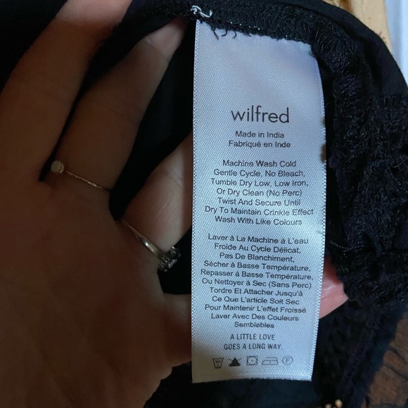 ARITZIA WILFRED Hollande Off Shoulder Top Black XS - Picture 5 of 7